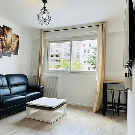 Tres Agreable Studio A Villeurbanne Esterno foto
